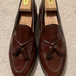 Sophisticated Brown Tassel Slip-On Loafers
